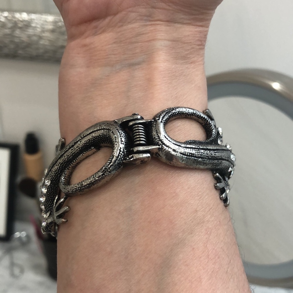 Lizard bangle bracelet - Picture 4 of 4